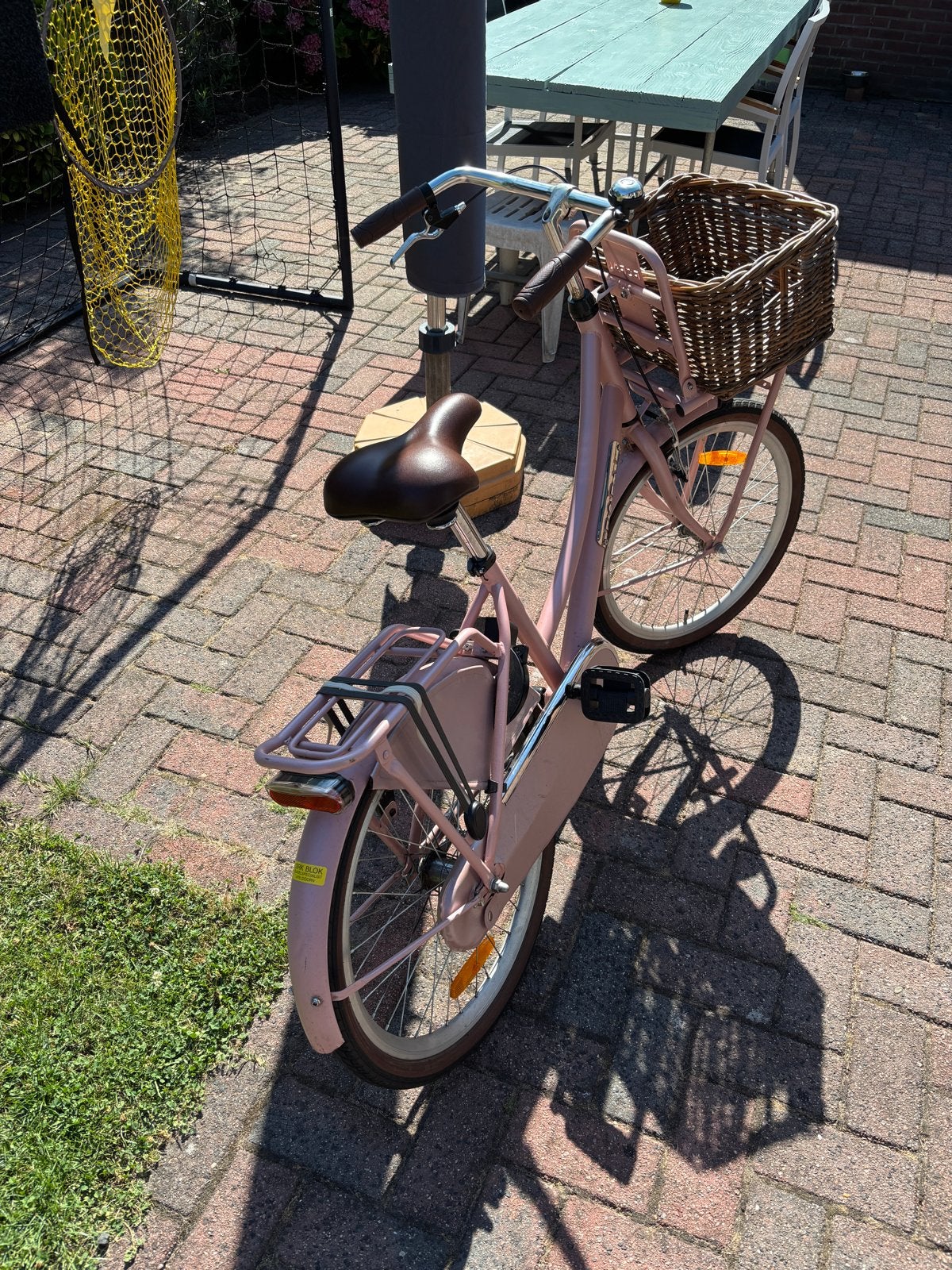 Popal meisjesfiets met mandje - Roze, Fietsen en Brommers, Ophalen, Gebruikt, Terugtraprem, 20 inch