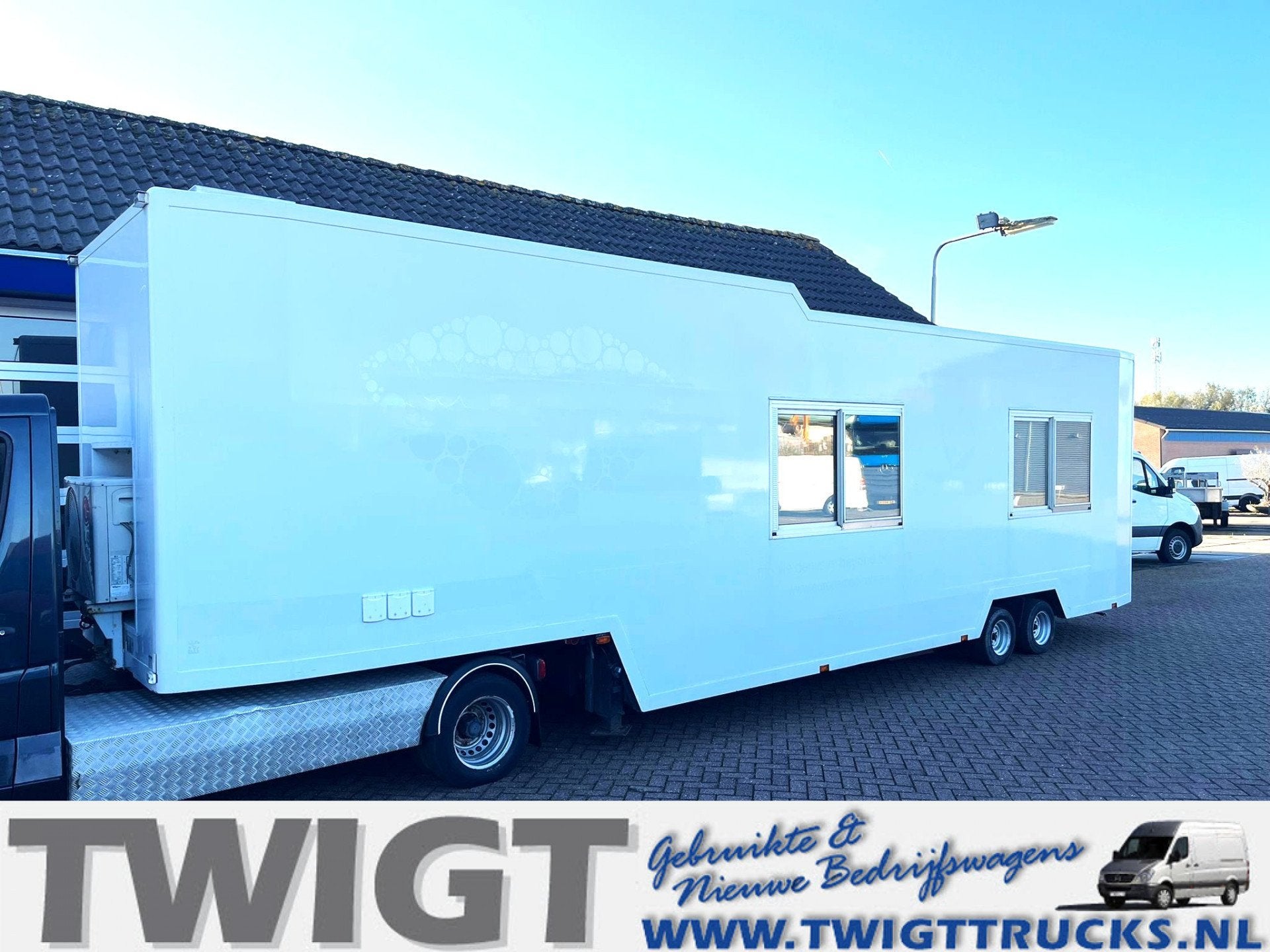 kuiper OPL ex mobiele tandarts wagen 14kvA aggregaat, Twigt Trucks BV, Gebruikt, Info@twigttrucks.nl, Hoofdweg-Noord 27
2913LB  NIEUWERKERK AD IJSSEL, NL
