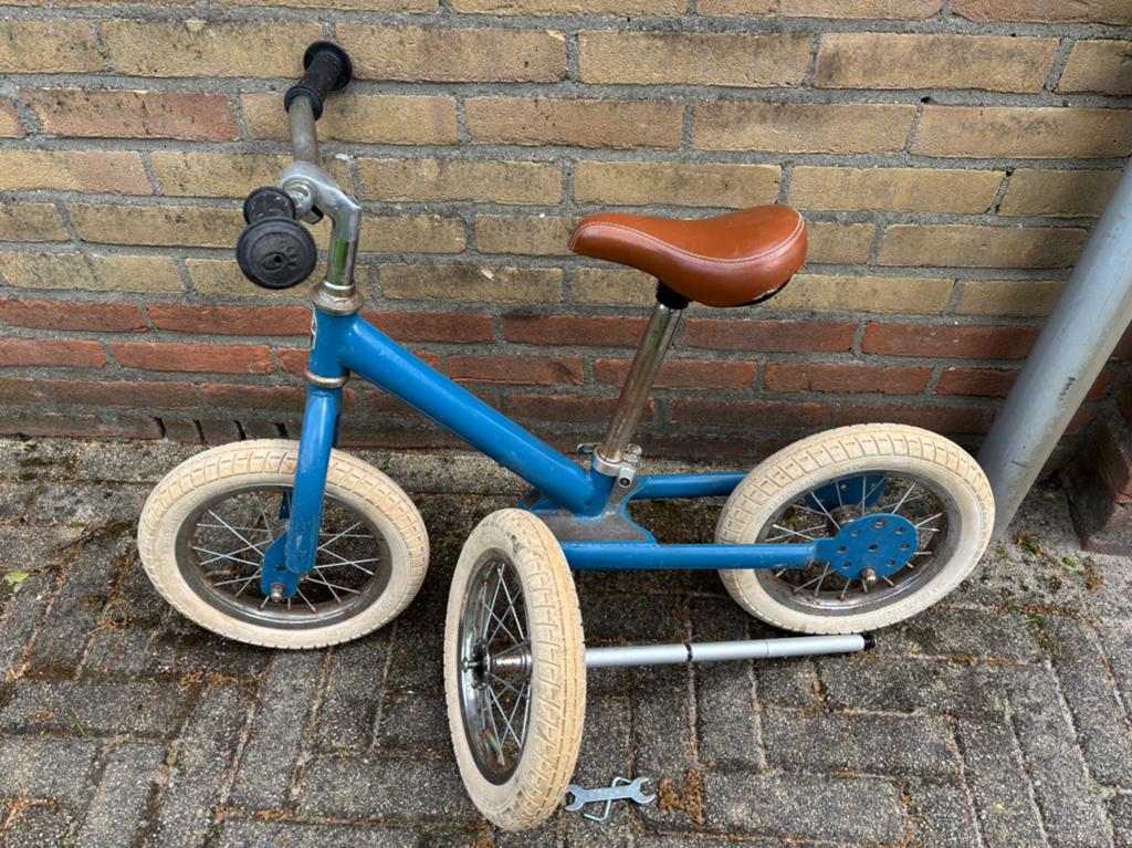Trybike loopfiets 2 en 3 wielen blauw, Kinderen en Baby's, Speelgoed | Buiten | Voertuigen en Loopfietsen, Ophalen, Gebruikt, Loopfiets