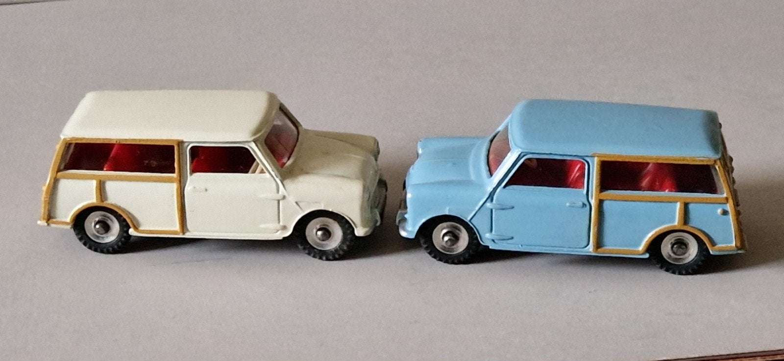 Dinky Toys 197 Mini Traveller & 199 Austin 7 Countryman, Verzenden, Zo goed als nieuw, Auto, Dinky Toys