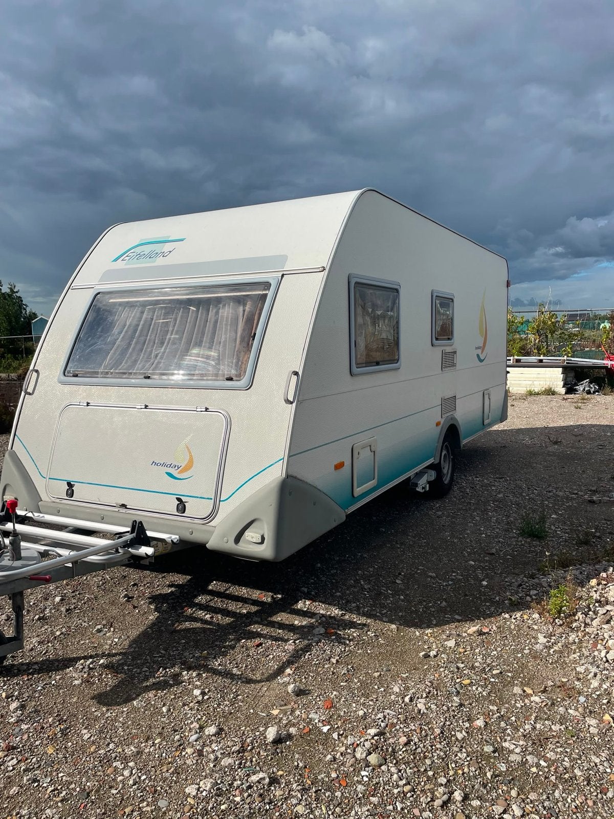Eifelland E500 caravan met stapelbed & mover, Mover, Treinzit, 750 - 1000 kg, Dwars-stapelbed