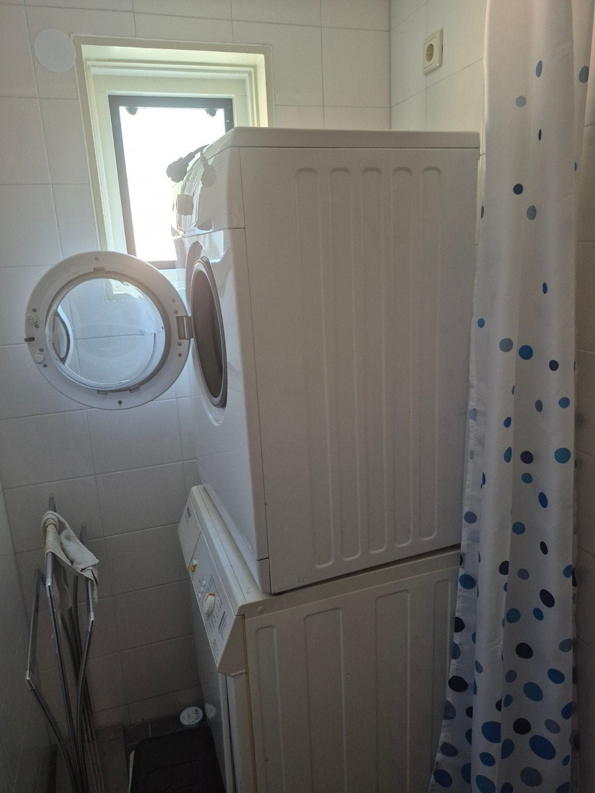 Kapotte droger en wasmachine gratis af te halen, Ophalen of Verzenden