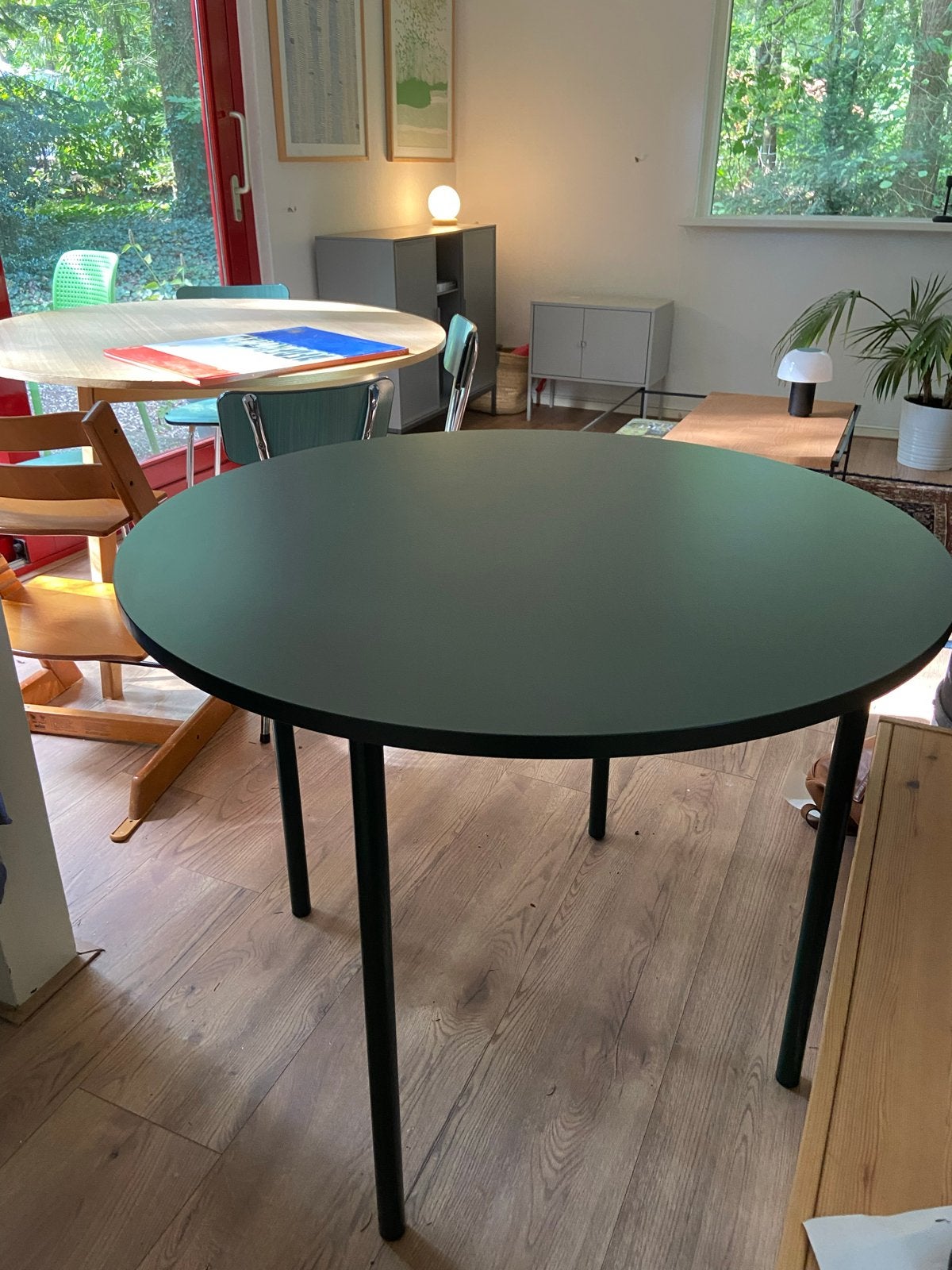 Donkergroene ronde tafel Ikea PS, diameter 96cm, Huis en Inrichting, Ophalen, 50 tot 100 cm, Rond, 50 tot 100 cm