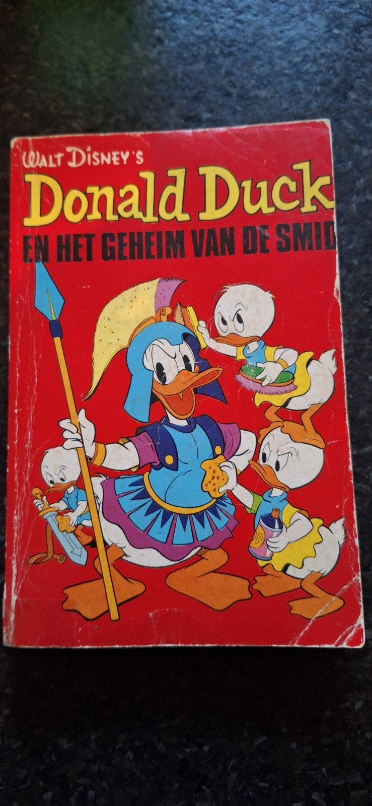 Donald Duck en het Geheim van de Smid, Gelezen, Ophalen of Verzenden, Walt Disney, Eén stripboek