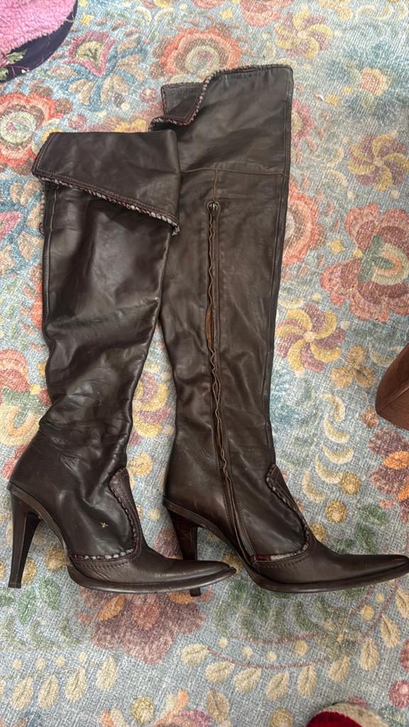 Hoge laarzen, Kleding | Dames, Schoenen, Hoge laarzen, Zwart, Ophalen of Verzenden, Gedragen