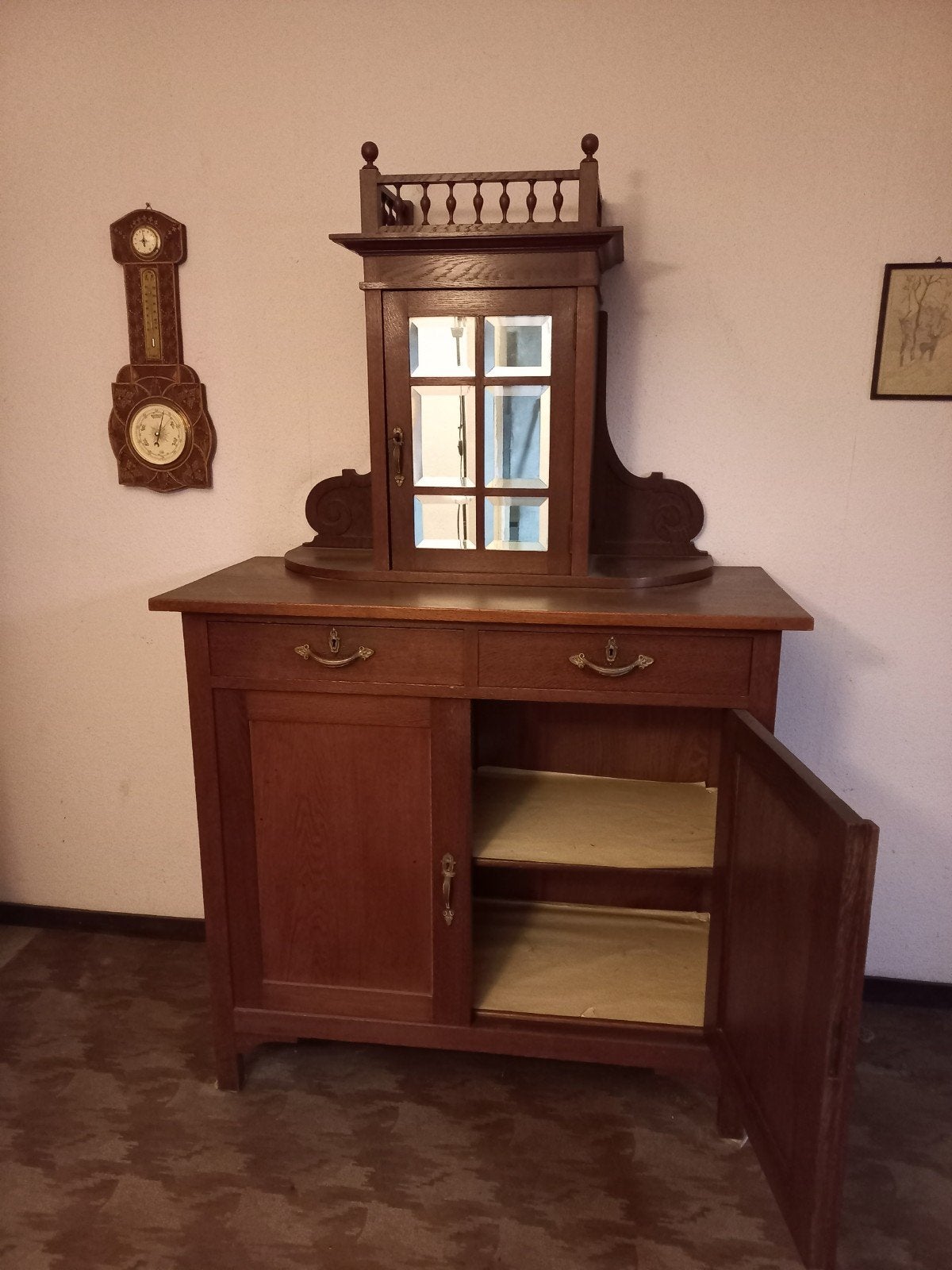 vintage antieke kast met opzet stuk., Huis en Inrichting, Ophalen