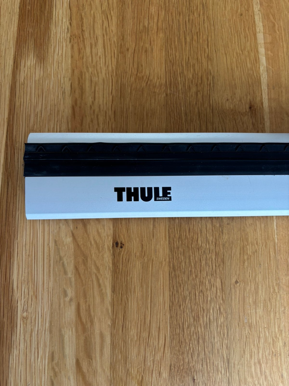 Thule Wingbar Edge 77cm stang, Ophalen of Verzenden, Zo goed als nieuw