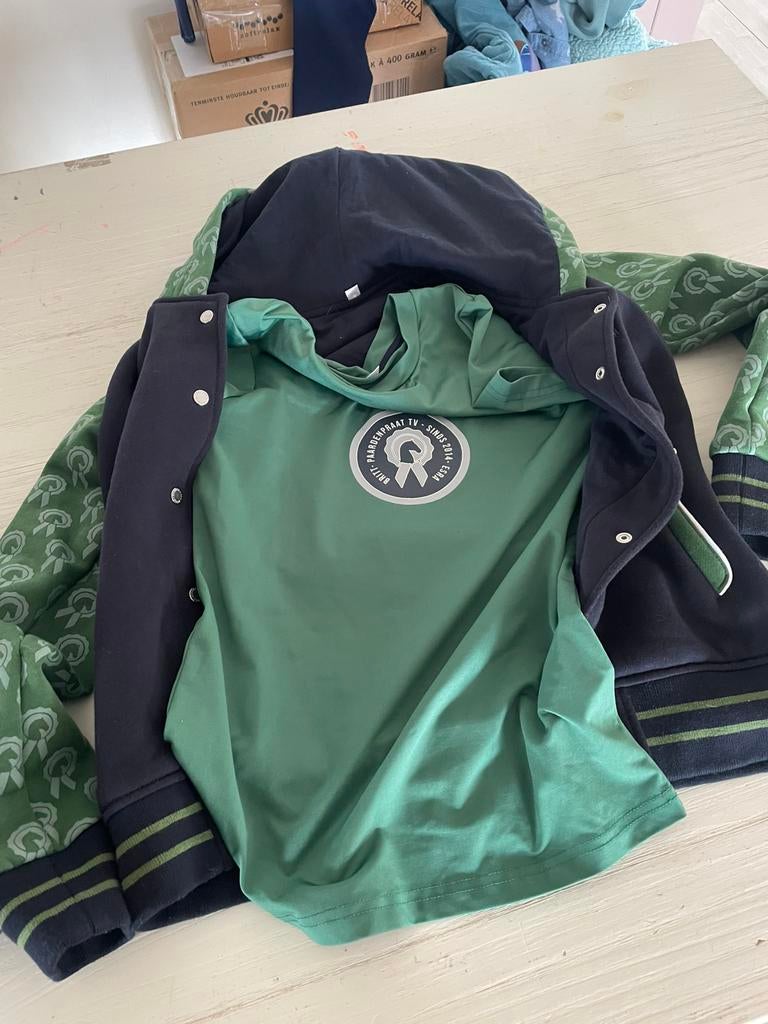 Paardenpraattv shirt en vest maat 152, Dieren en Toebehoren, Paardrijkleding, Ophalen, Zo goed als nieuw, Dressuur, Bovenkleding