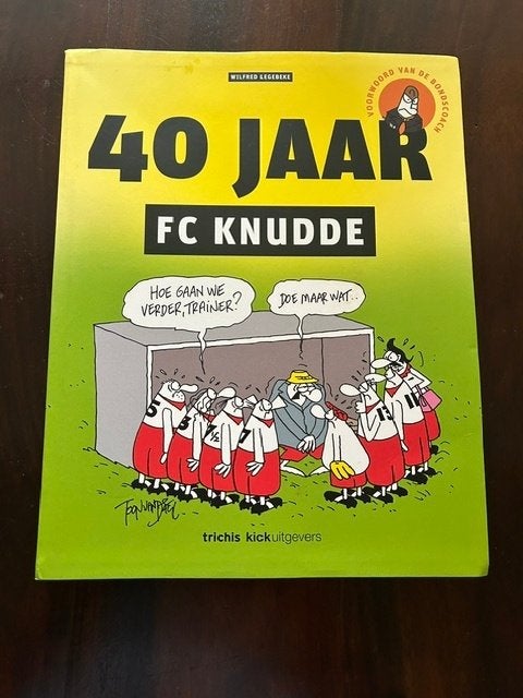 FC  Knudde  40  Jaar, Boeken, Eén stripboek, Ophalen of Verzenden, Zo goed als nieuw, Toon van Driel