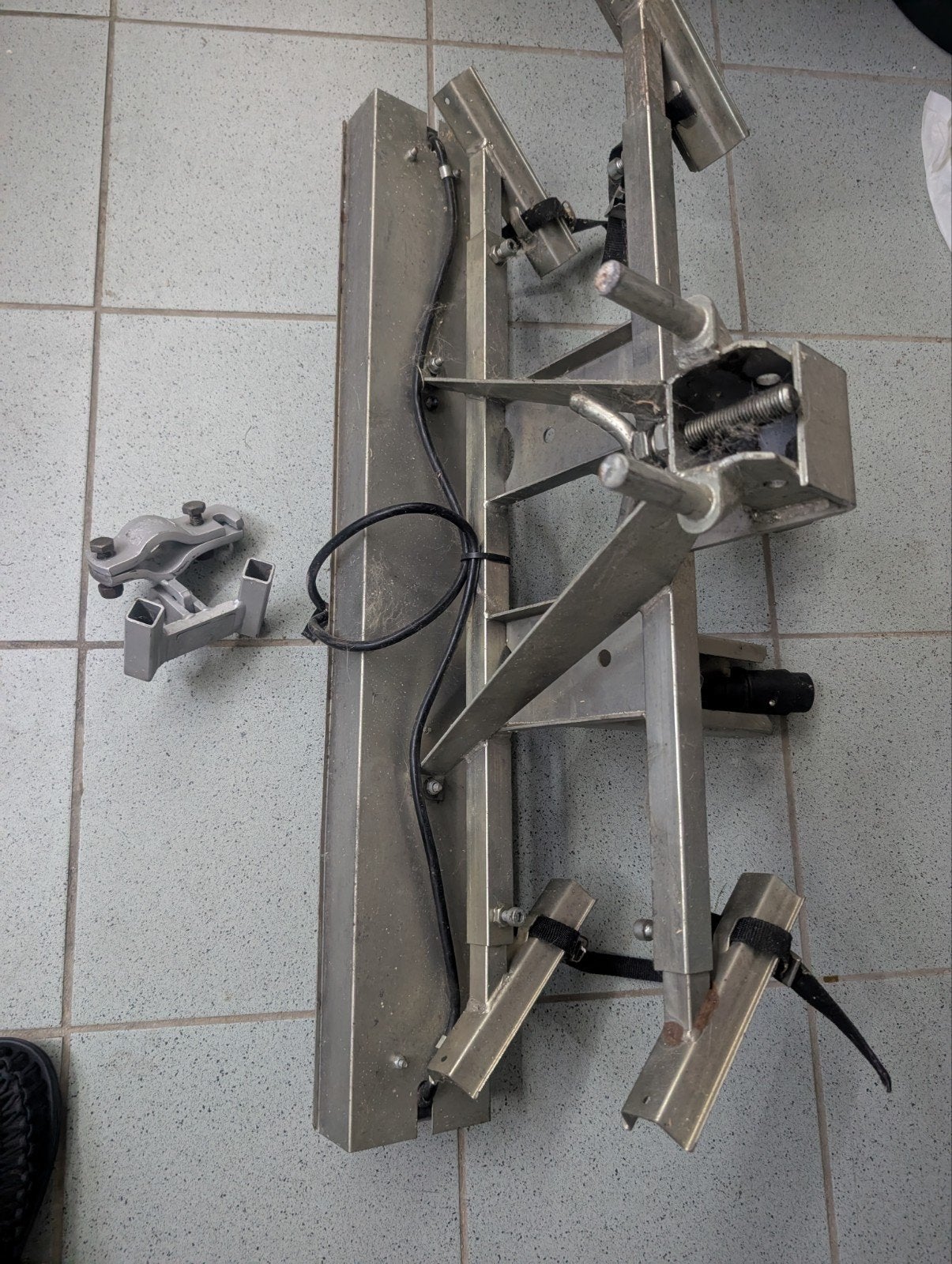 Twinny Load fietsendrager voor 2 fietsen, Ophalen