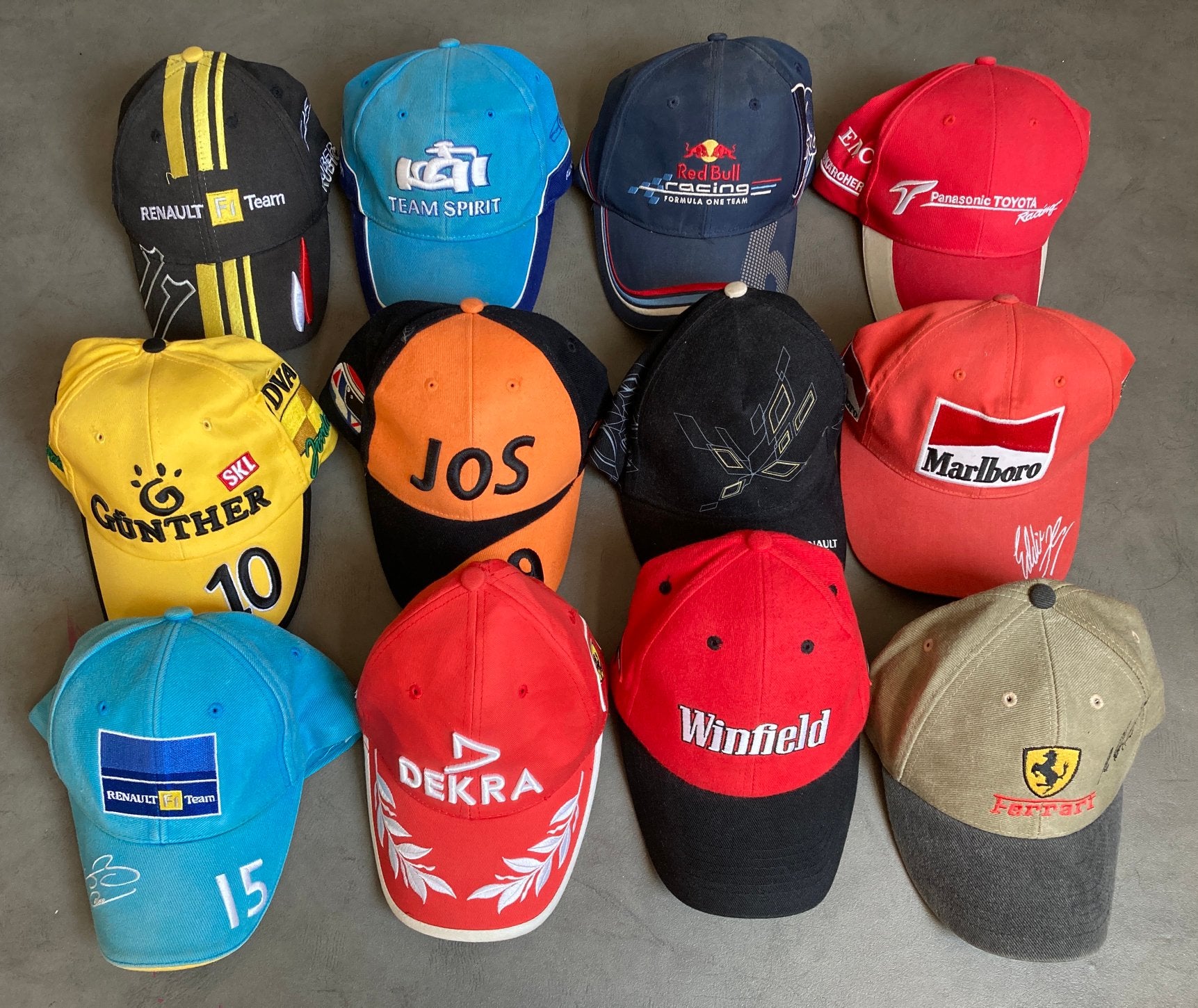 Formule 1 caps 90’s en 2000’s, Ophalen of Verzenden, Zo goed als nieuw