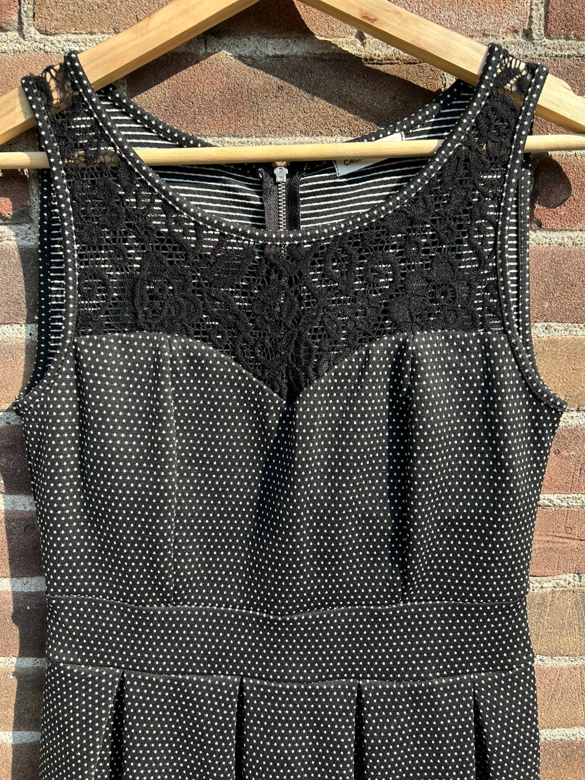 Little black dress polka dots Cache Cache, Kleding | Dames, Zwart, Ophalen of Verzenden, Zo goed als nieuw, Korte mouw
