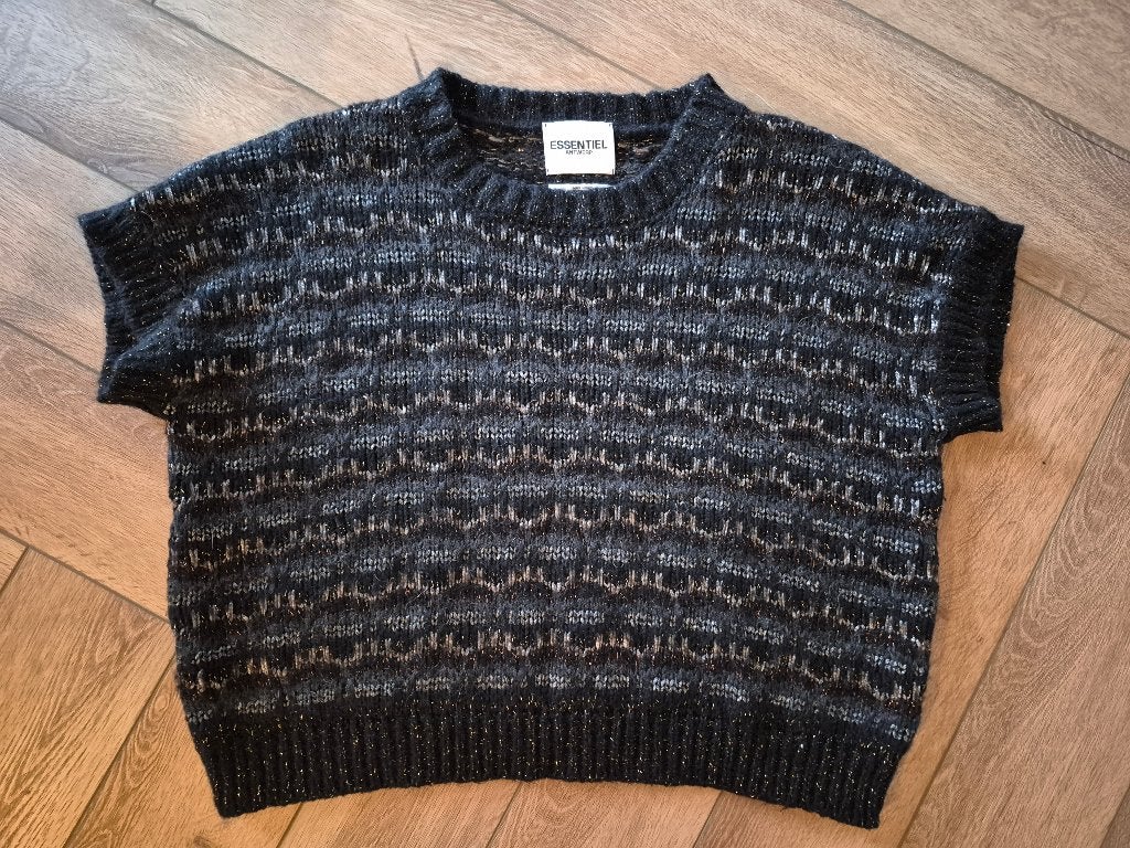 Prachtige gebreide trui van Essentiel Antwerp, maat L, Maat 38/40 (M), Zwart, Ophalen of Verzenden, Zo goed als nieuw