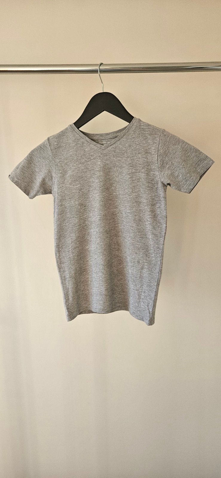 Grijs t-shirt, Kinderen en Baby's, Kinderkleding | Maat 134, WE, Ophalen of Verzenden, Zo goed als nieuw, Shirt of Longsleeve