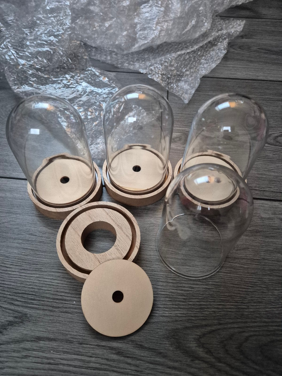 4 stolpjes met houten voet en deksel, Ophalen of Verzenden, Zo goed als nieuw