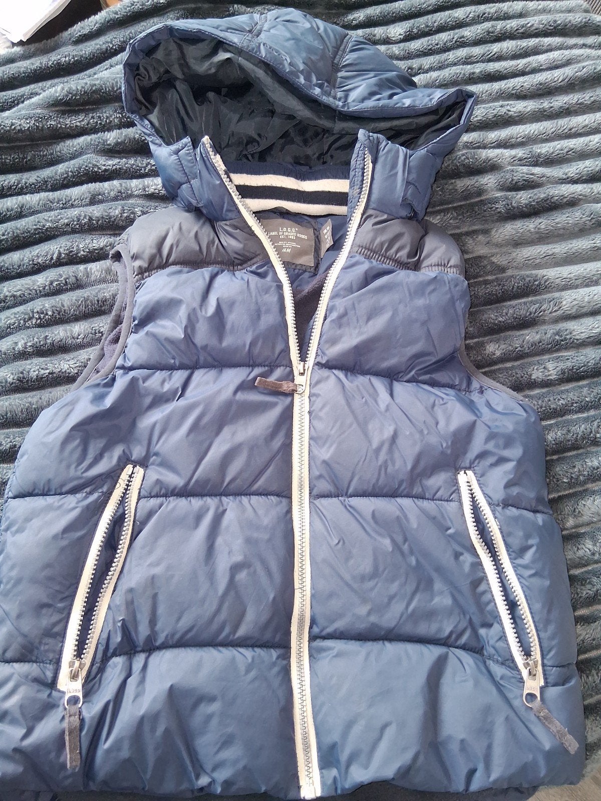 donker blauwe bodywarmer H&M maat 164, H&M, Ophalen of Verzenden, Jongen, Overige typen