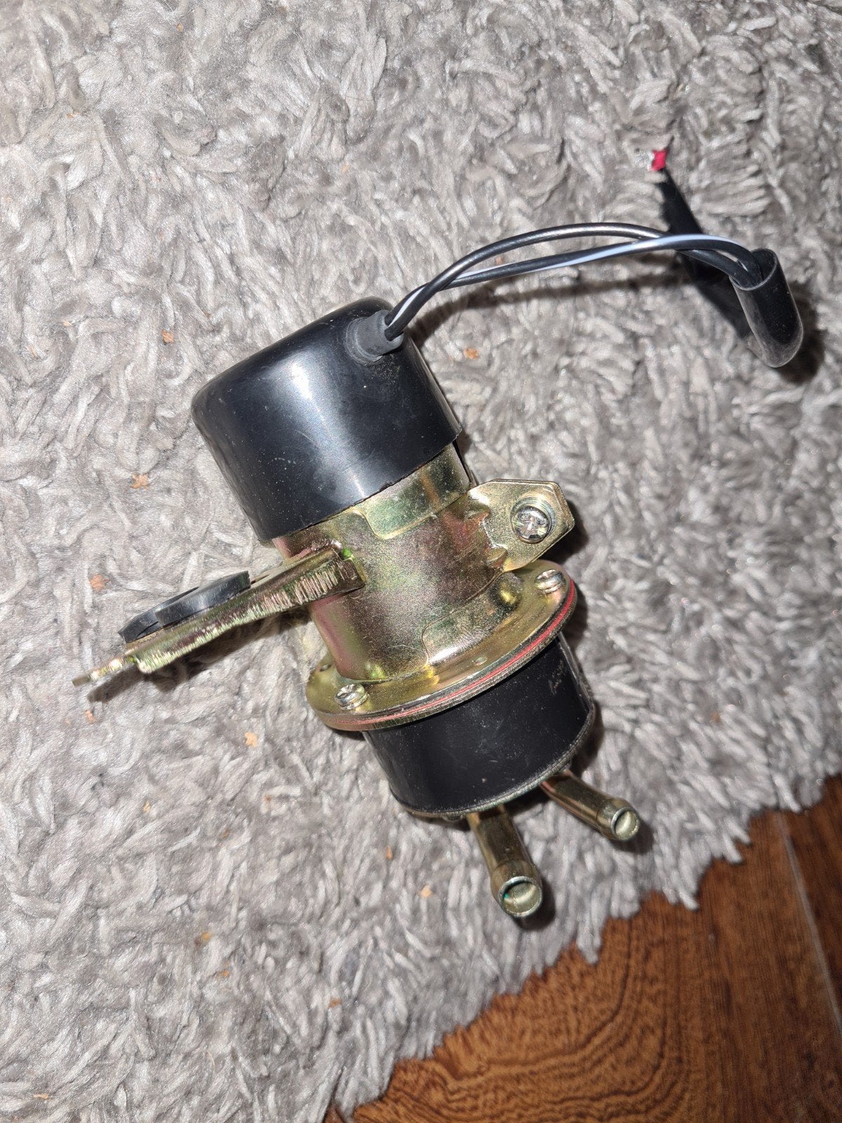 Universele elektrische brandstofpomp 12V, Ophalen of Verzenden, Nieuw, Universele onderdelen