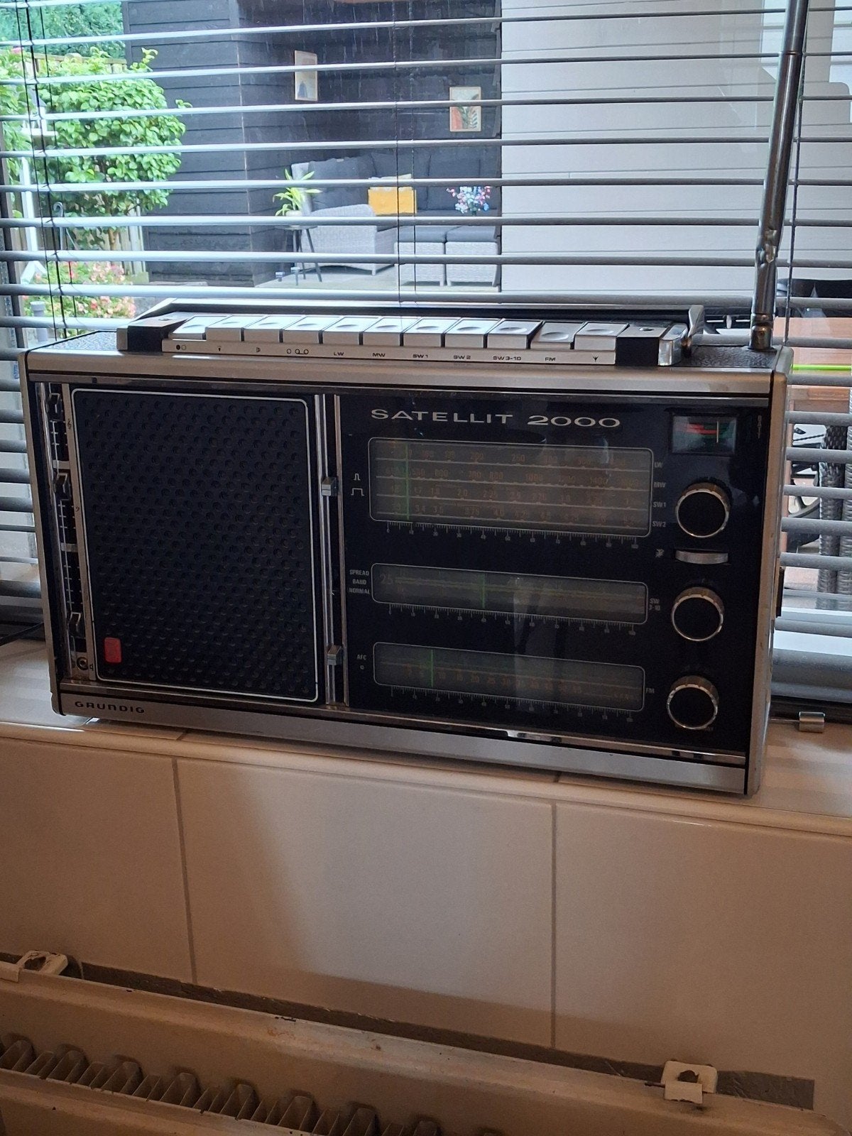 Grundig Satelliet 2000  Wereldontvanger, Ophalen of Verzenden, Wereldontvanger
