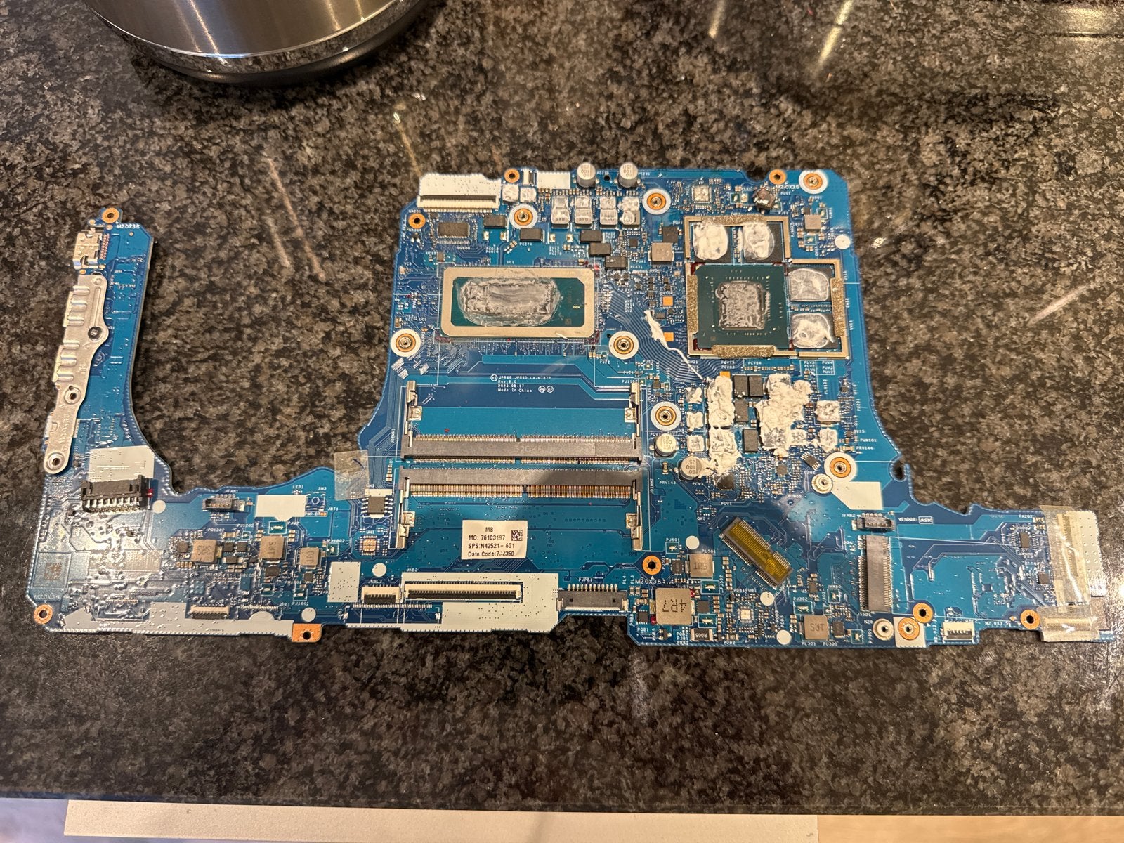 HP Victus 16 Moederbord i7 RTX 4070 - Defect, Computers en Software, Moederborden, Ophalen of Verzenden, Niet werkend, Intel