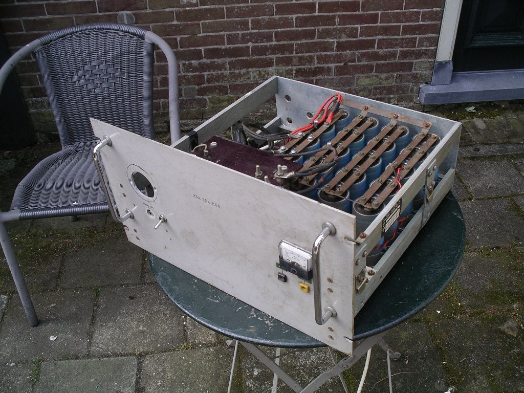 Te koop 24 volt en 25 amp voeding voor je zender 24 v, Ophalen, Gebruikt, Zender en Ontvanger