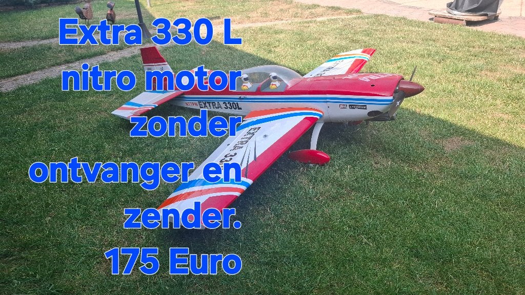 Verschillende Vliegtuigen en 1 Helicopter, Ophalen, Gebruikt, Nitro