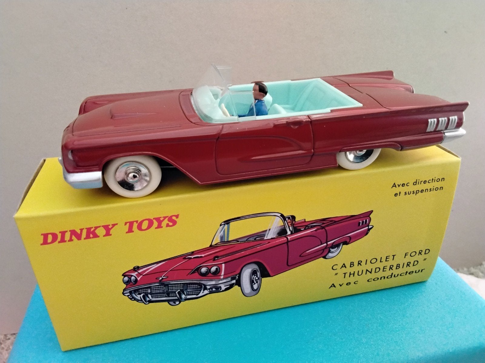 DINKY  TOYS   ATLAS   CABRIOLET FORD "THUNDERBIRD "  NO 555, Verzenden, Auto, Dinky Toys