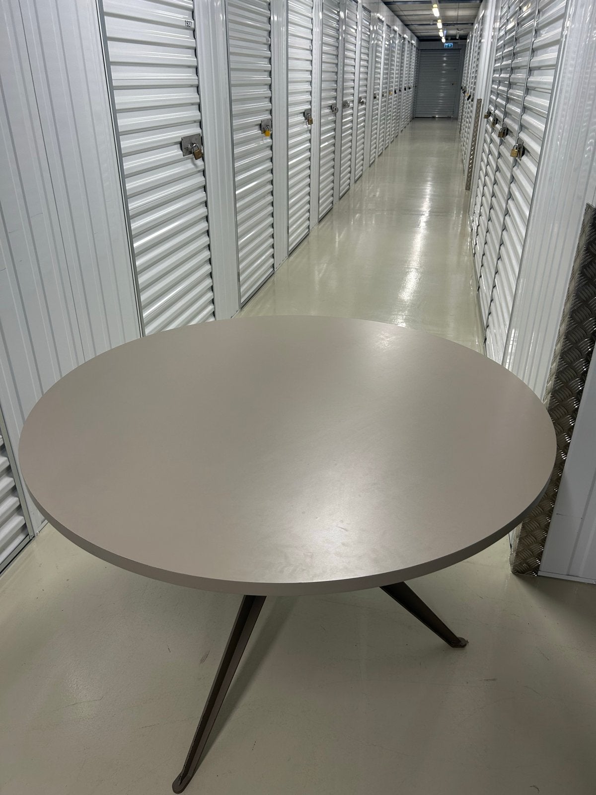 Moderne Ronde Eettafel - Kas20 Maatwerk HPL, Ophalen, Overige materialen, 100 tot 150 cm, Rond