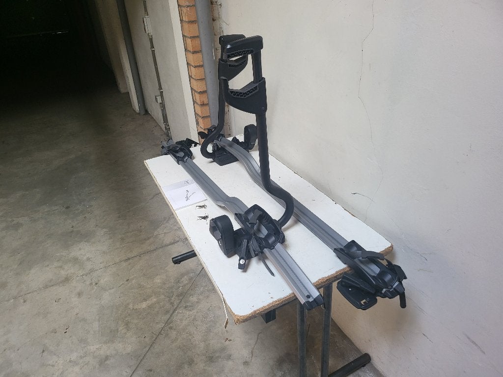 Volvo Originele Dakfietsdragers 2 Stuks Gecoat, Ophalen of Verzenden, Zo goed als nieuw