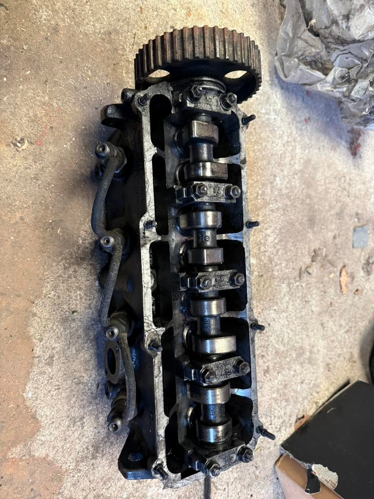 Cilinderkop 1.5/1.6 diesel Vw Golf 1 / Jetta 1 / Caddy., Auto-onderdelen, Motor en Toebehoren, Ophalen, Gebruikt, Volkswagen