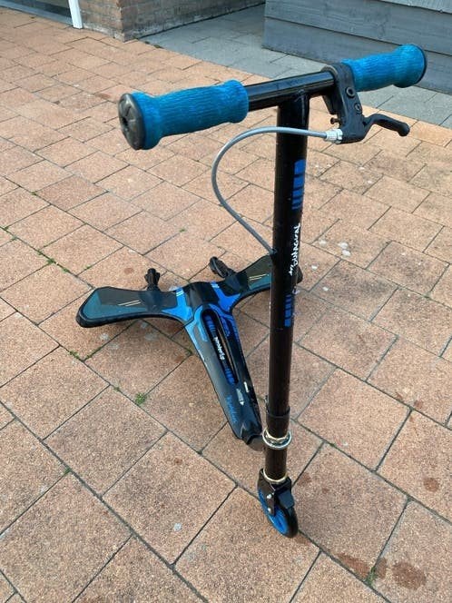 Gebruikte Stuntstep met uniek design, Ophalen, Gebruikt, Gewone step, Onbekend
