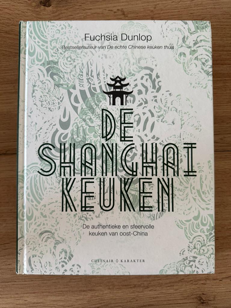 De Shanghai keuken, Fuchsia Dunlop, Ophalen of Verzenden, Zo goed als nieuw, Azië en Oosters