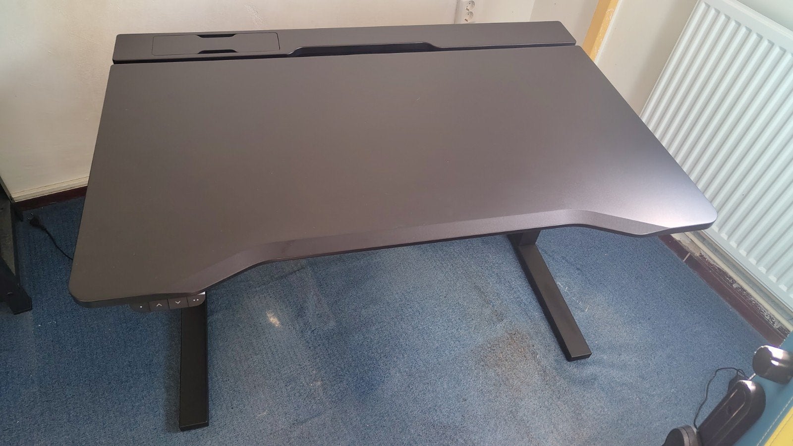 IKEA Utmaning - Zwart Gamingbureau - Elektrisch in hoogte ve