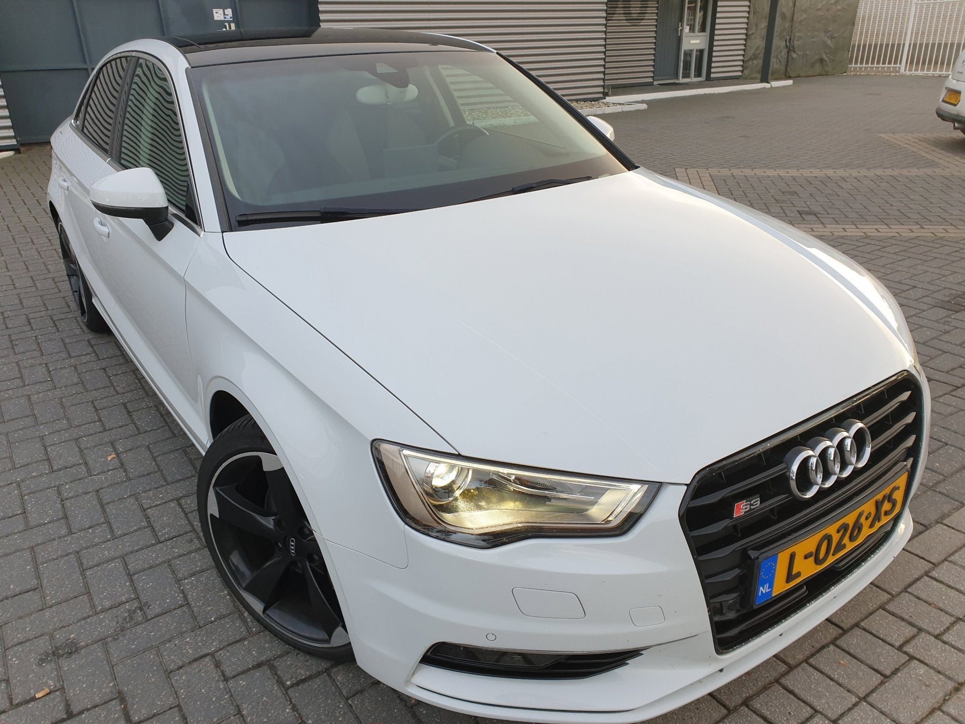 Audi A3 Limousine 1.8 TFSI Ambition Pro Line S Top Auto Full, Auto's, Dealer onderhouden, Stof, Gebruikt, 4 cilinders