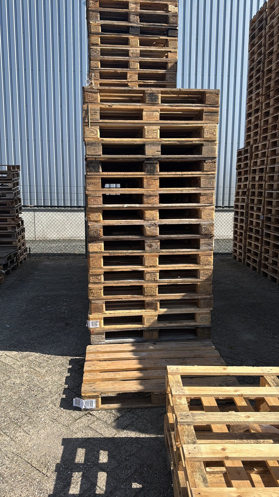 Euro pallets, Ophalen, Gebruikt