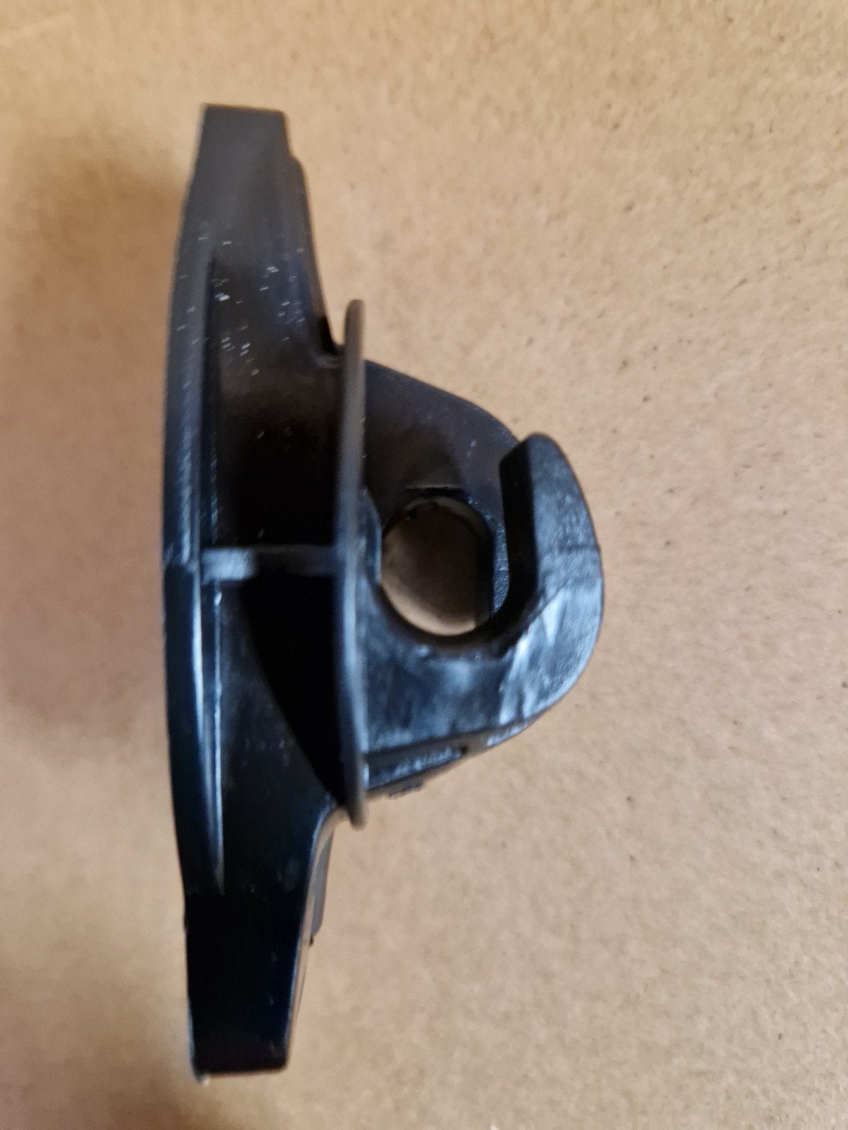 Gallagher W-isolator voor houten palen, 175 stuks, zwart, Weidegang