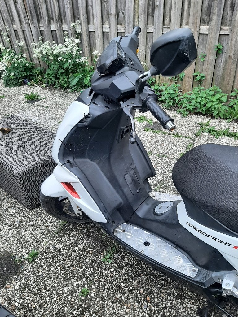 Peugot speedfight 4 blauw kenteken, Fietsen en Brommers, Scooters | Peugeot, Ophalen, Tweetakt, Gebruikt, Speedfight