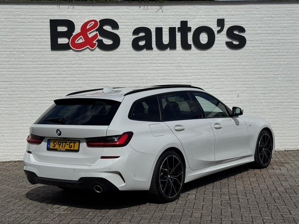 BMW 3-serie Touring 320i High Exec. M-Sport individual Sfeer, Automaat, 1998 cc, Gebruikt, 4 cilinders