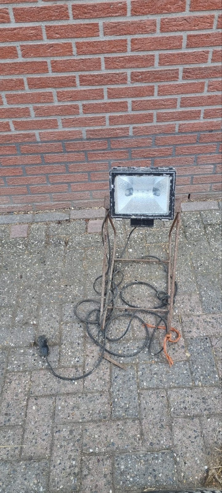 Bouwlamp, Ophalen