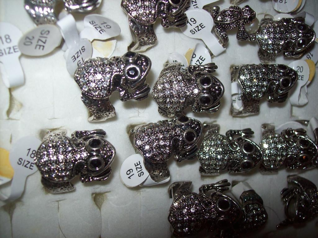 Ringen Zilvertinten Kikker model Verschillende M 17 t/m 20, 19 tot 20, Nieuw, Met strass, Dame