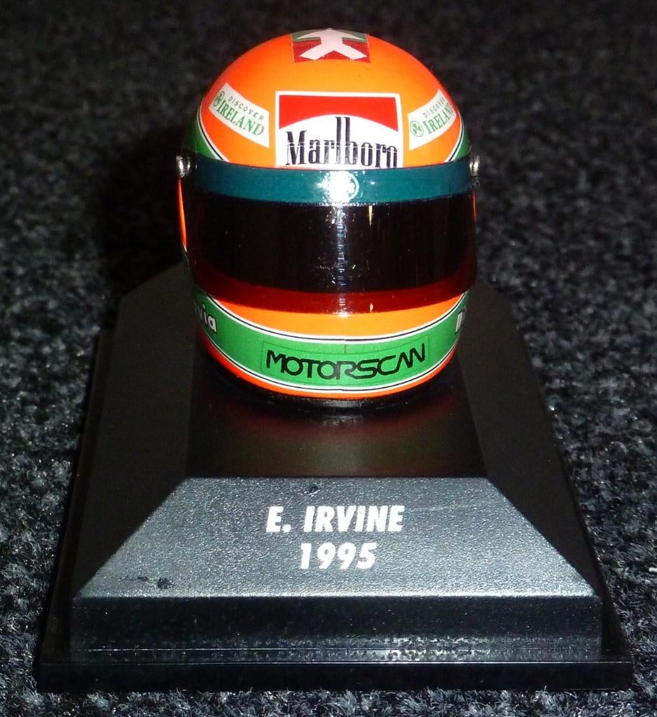 1995 - Helm - Eddie Irvine, Ophalen of Verzenden, Gebruikt, 1:5 t/m 1:8, Overige typen