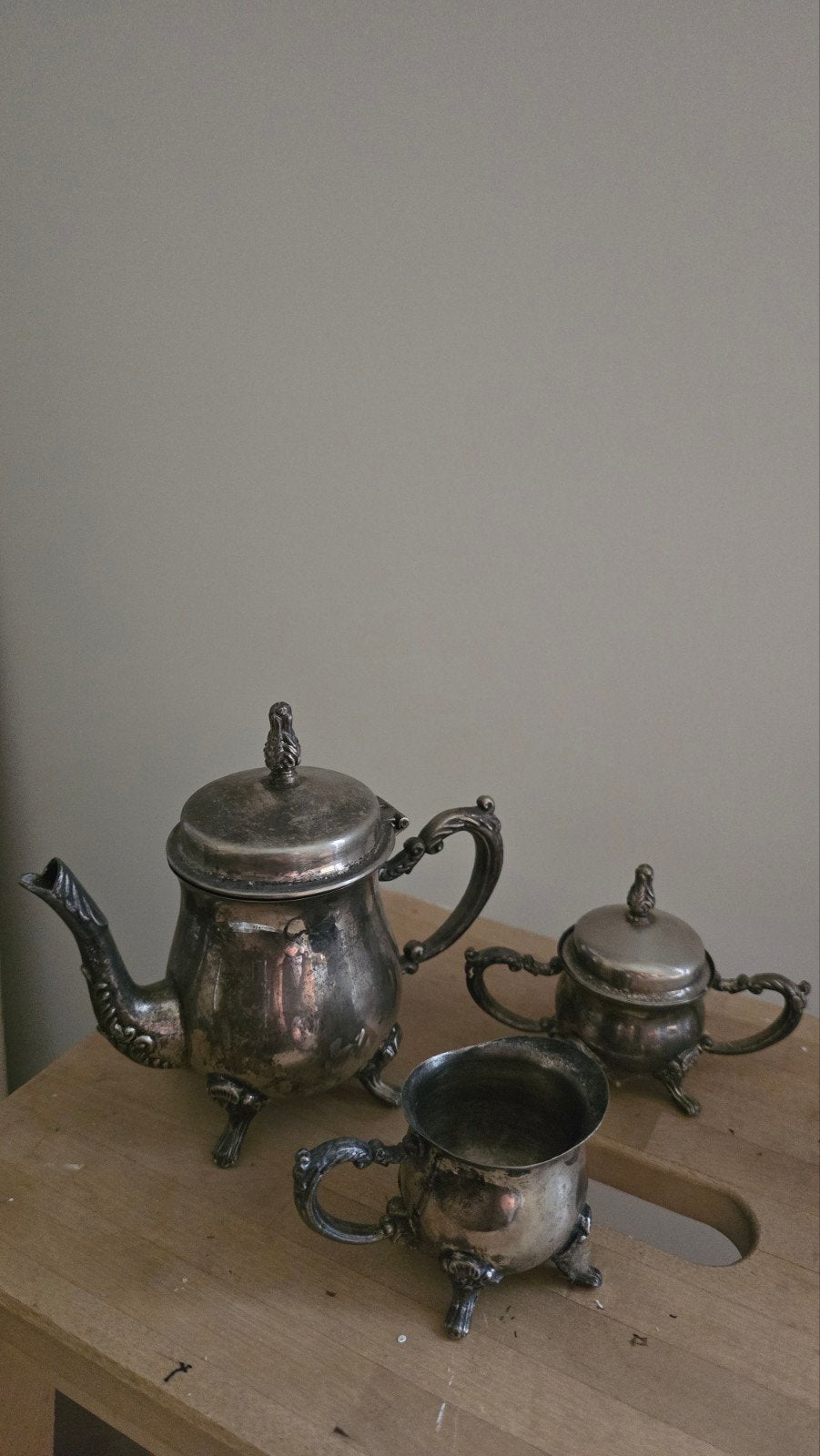 Vintage miniatuur theeset: theepot, suiker- en melkpot, Ophalen of Verzenden, Zilver
