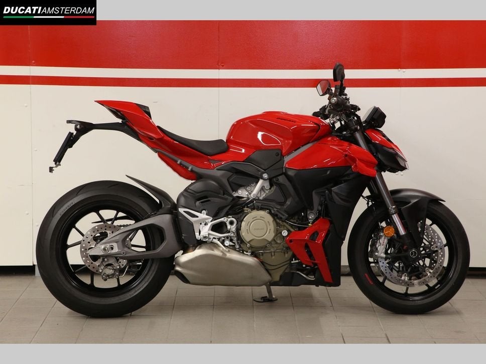 DUCATI STREETFIGHTER V4 (bj 2026) 306 km, DUCATI, 4 cilinders, Motorrijbewijs A, Bedrijf