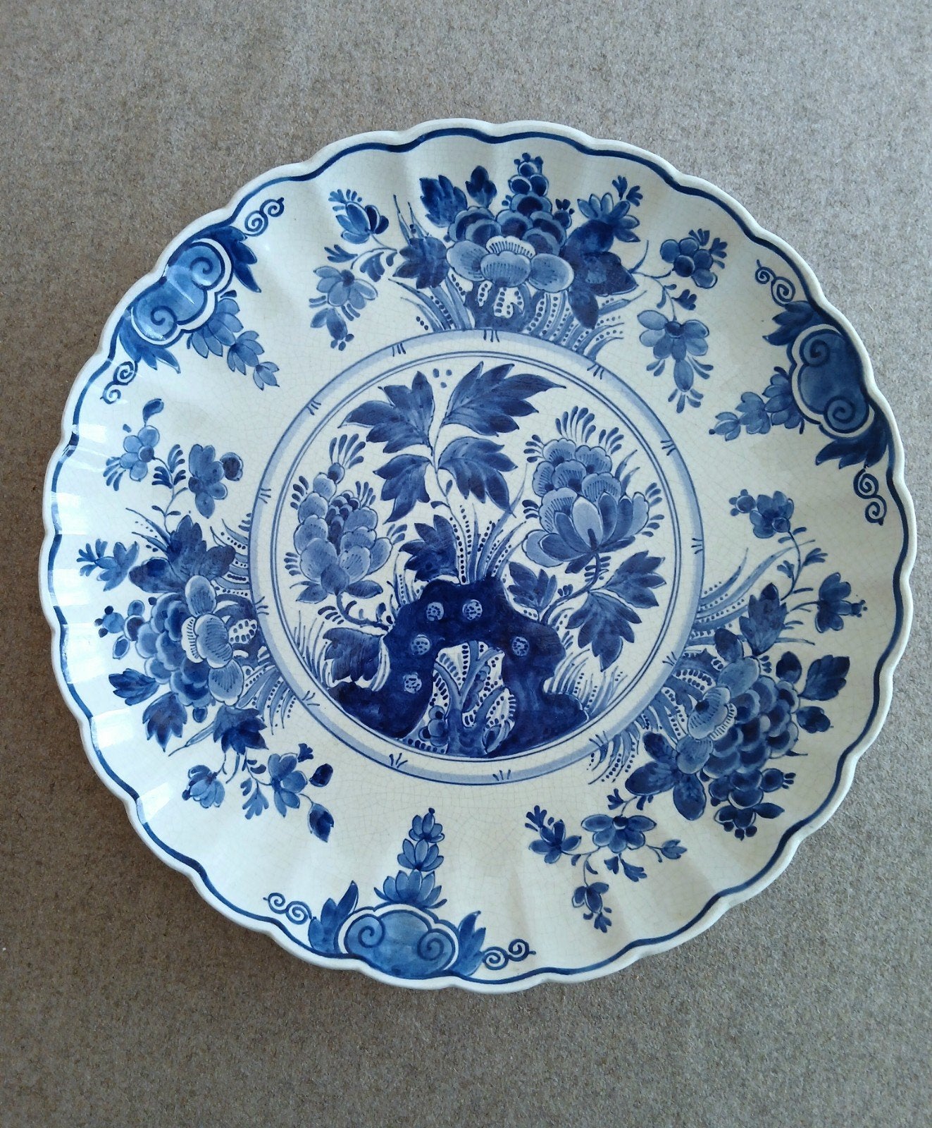 De Porceleyne Fles - antieke plooischotel, 1941, Ophalen of Verzenden