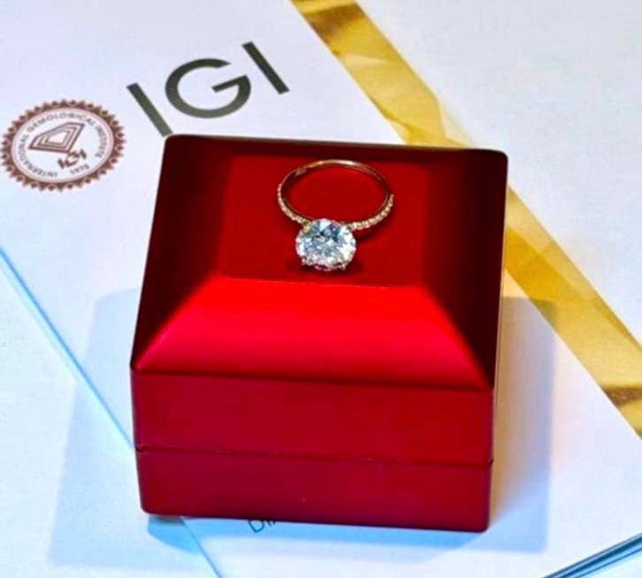 Gouden ring VS1 diamant van 3.23ct!! met IGI certificaat!!, Sieraden, Tassen en Uiterlijk, Ringen, Nieuw, Ophalen of Verzenden