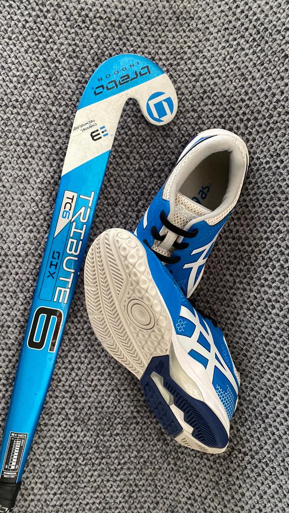 Indoor Hockeystick 36” met indoor schoenen 40, Sport en Fitness, Hockey, Ophalen of Verzenden, Zo goed als nieuw, Schoenen