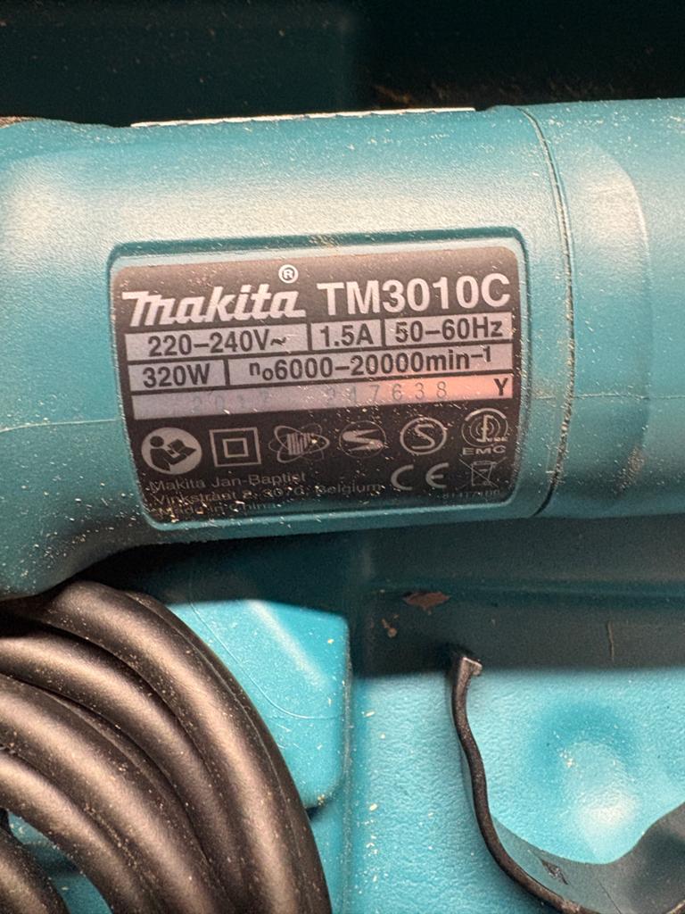 Makita TM3010C Multitool in koffer - Zo goed als nieuw, Ophalen of Verzenden, Zo goed als nieuw