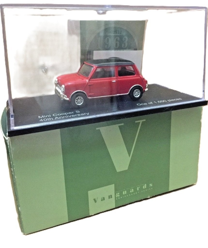 Mini Cooper S 40th Anniversary Vanguards VA02512., Ophalen of Verzenden, Zo goed als nieuw, Auto, Vanguards