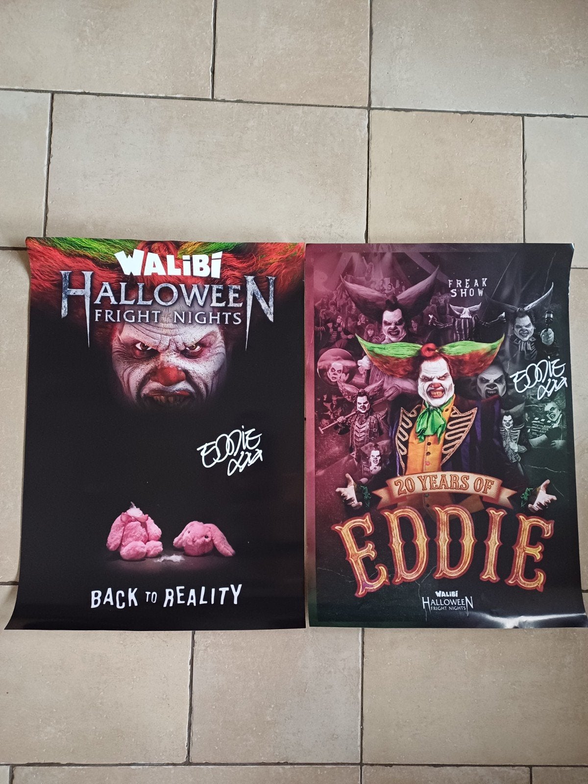 Walibi Halloween Fright Nights Eddie Poster Set (2 stuks), Rechthoekig Staand, Nieuw, Ophalen of Verzenden, A1 t/m A3