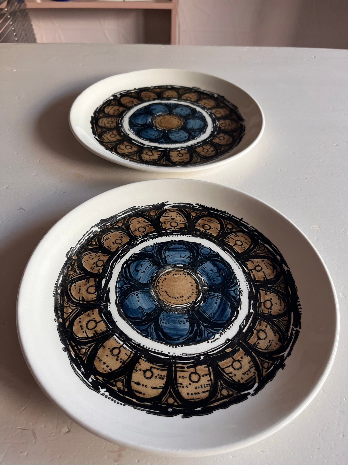 Biltons Staffordshire Vintage Borden Set 2stuks, Antiek en Kunst, Ophalen of Verzenden