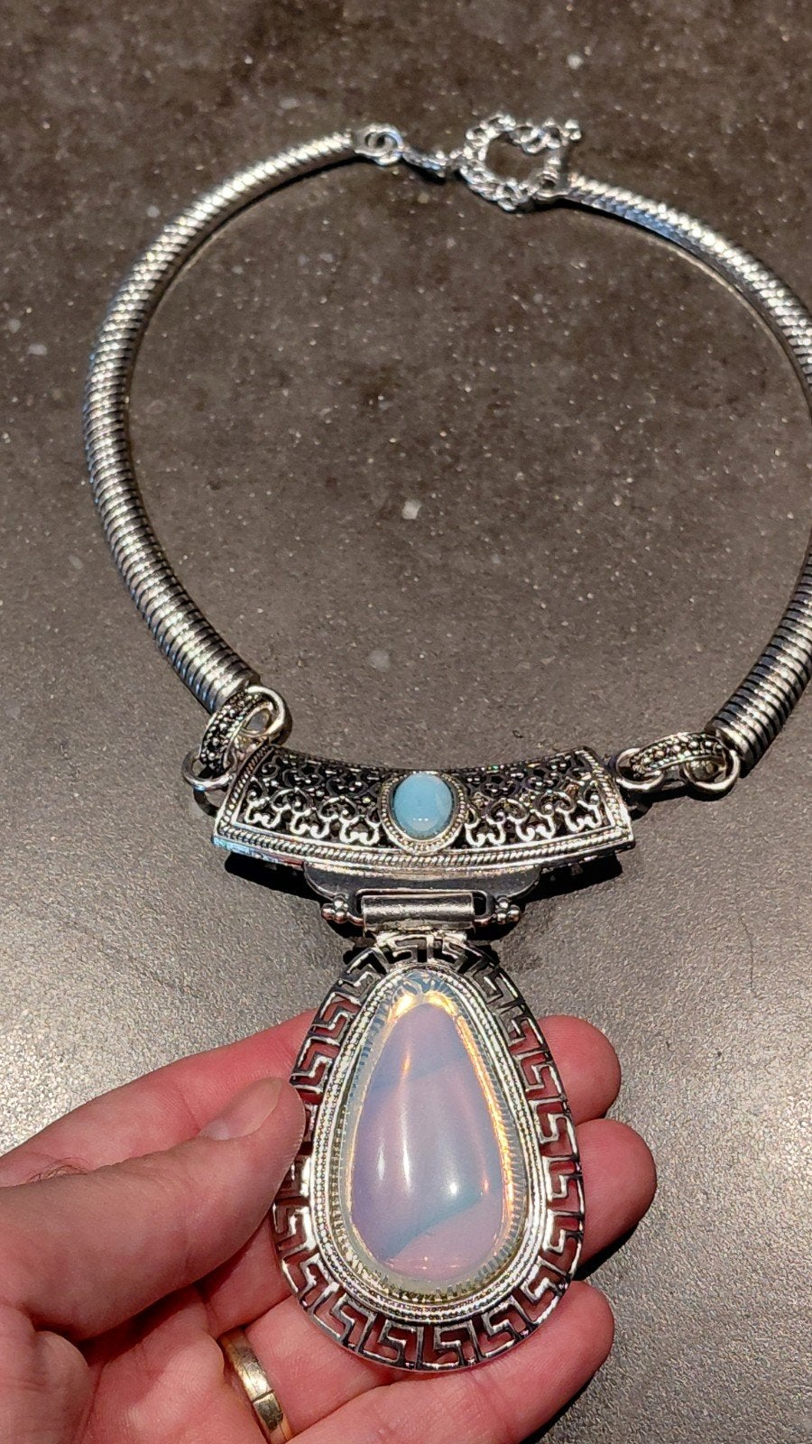 Grote Opaline edelsteen halsketting, Ophalen of Verzenden